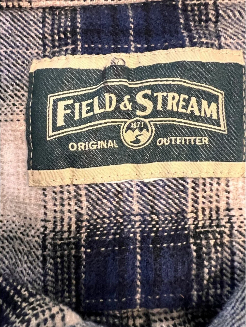Field & Stream Men's Blue and White Plaid Flannel Shirt